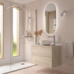 Conjunto mueble de baño con encimera de madera Optimus Salgar ambiente 6