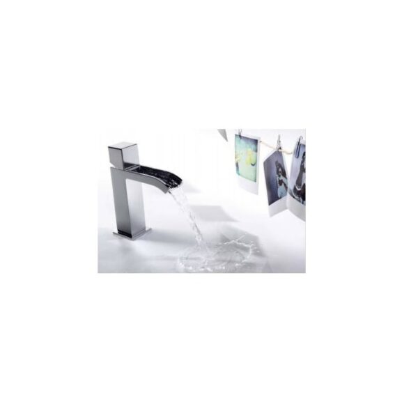 Grifo de lavabo Cuadro Tres ambiente 1