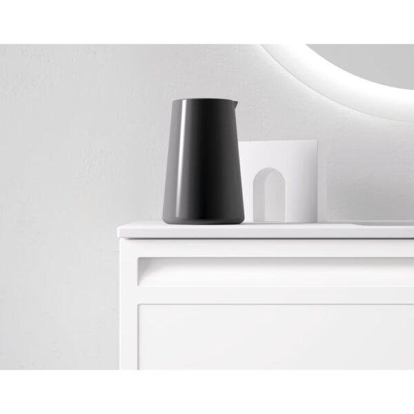 Conjunto mueble de baño con lavabo sobre encimera de microtec Marina Avila Dos detalle 4