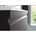 Conjunto mueble de baño con lavabo sobre encimera de microtec Natalia Avila Dos detalle 3