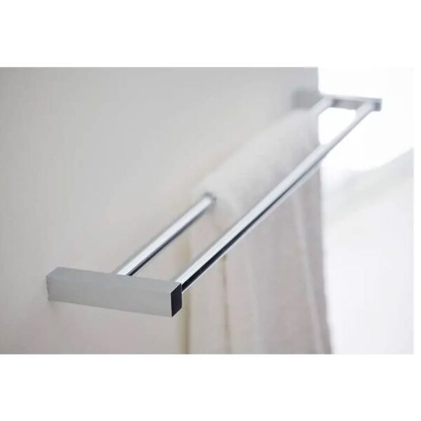 Toallero de baño Metric Cosmic ambiente 2