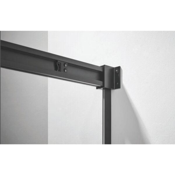 GME DETALLE PERFIL NEGRO SUPERIOR